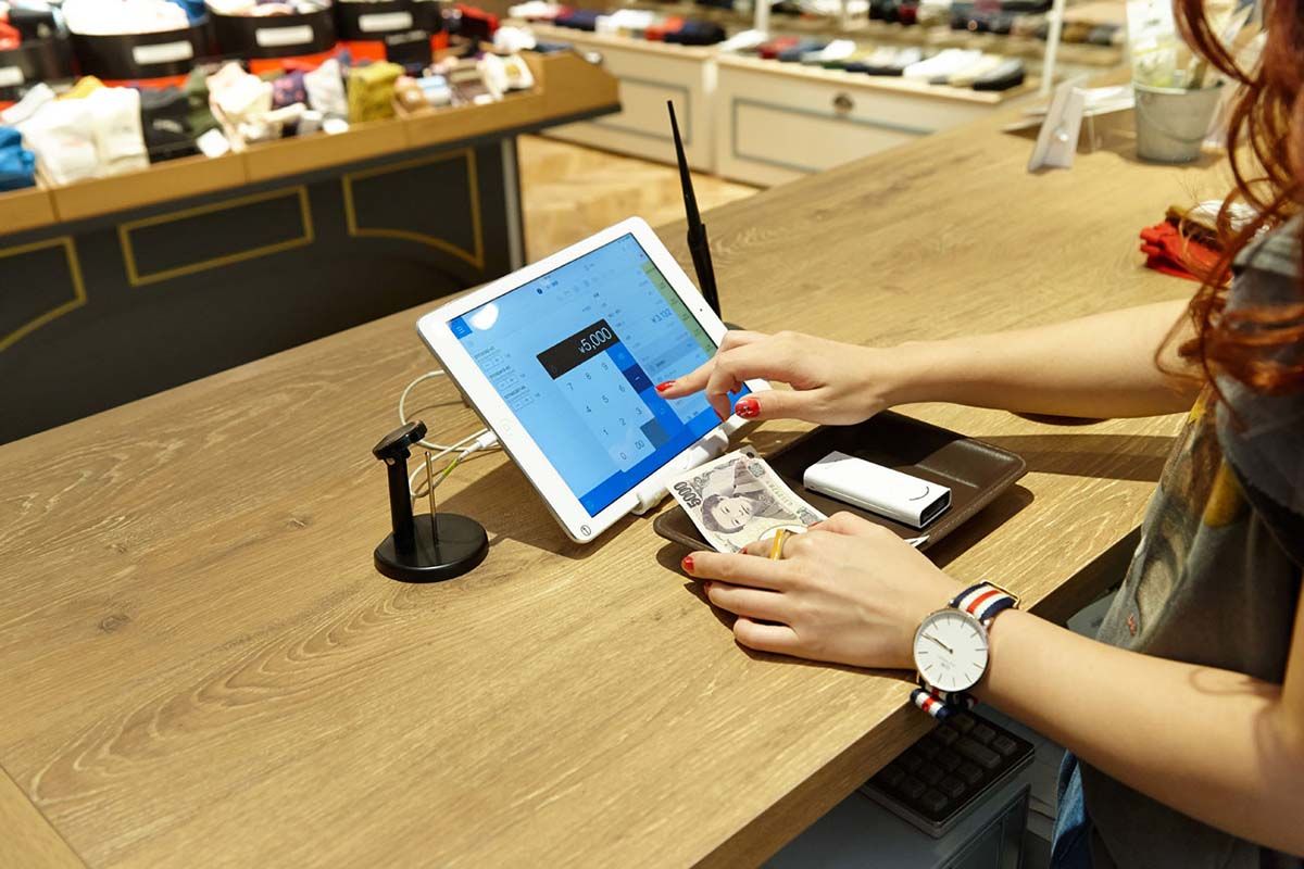スマレジ・ケーススタディ:靴下専門店 Tabio