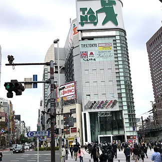 新宿駅1番出口イメージ